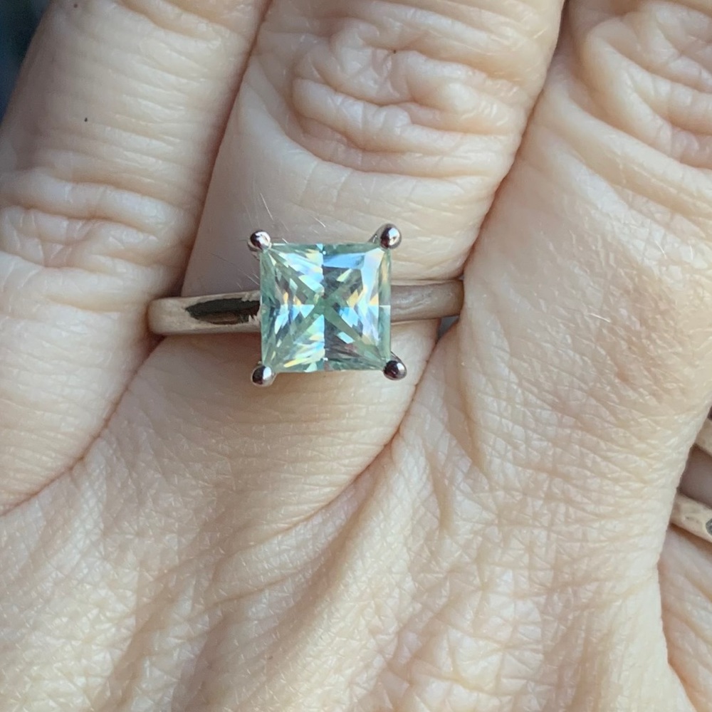 2.15 ct princess cut Moissanite